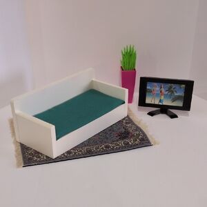 Barbie Sized Dollhouse Furniture & Accessories